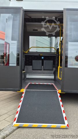 Autobus urbain IVECO Daily Heckniederflur Elektro City Sprinter alt.