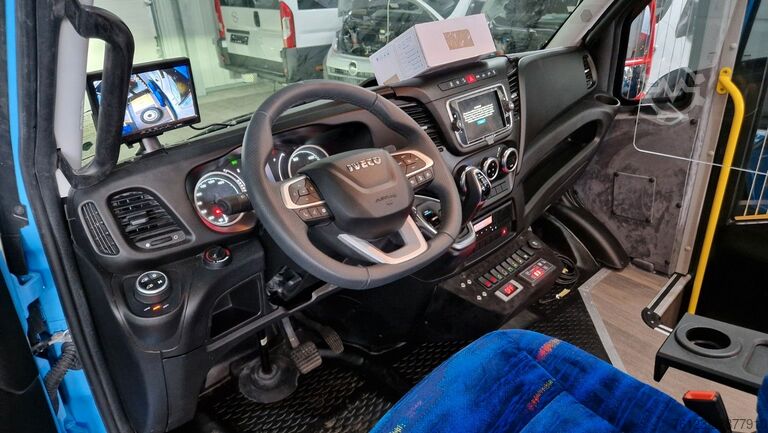 Autobus urbain IVECO Daily Heckniederflur Elektro City Sprinter alt.