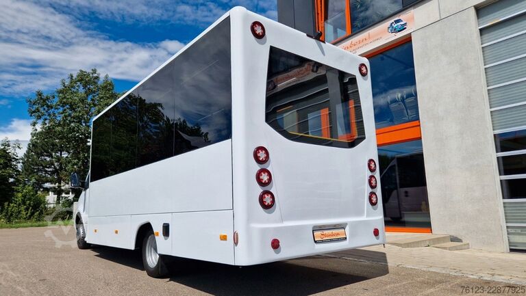 Autobus urbain MERCEDES-BENZ Heckniederflur Sprinter 517 / 4 er Bestuhlung