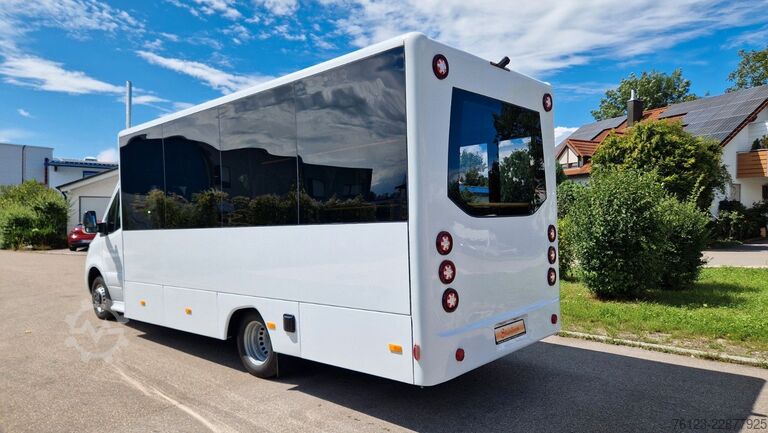 Autobus urbain MERCEDES-BENZ Heckniederflur Sprinter 517 / 4 er Bestuhlung