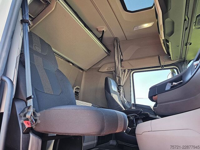 System BDF DAF XG 480 FAR INTARDER