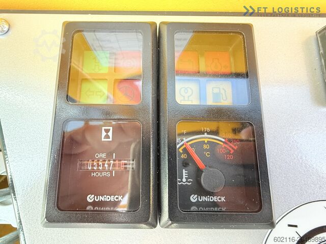 Dört yönlü forklift Combilift C5000XL GAS TRIPLEX 6000 EXTENDABLE FORK