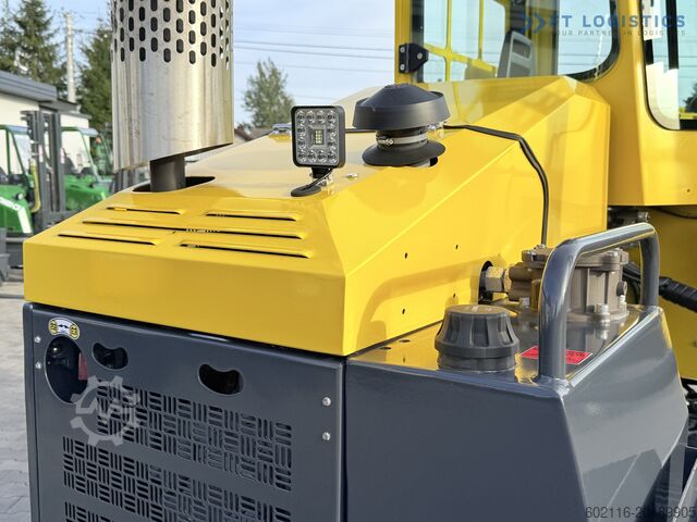 Dört yönlü forklift Combilift C5000XL GAS TRIPLEX 6000 EXTENDABLE FORK