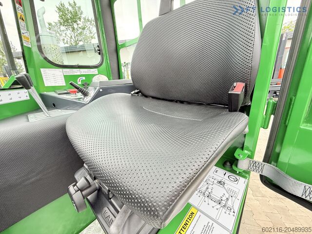 Chariot élévateur multidirectionnel Combilift C4500 DIESEL DUPLEX WIDE FORK POSITIONER