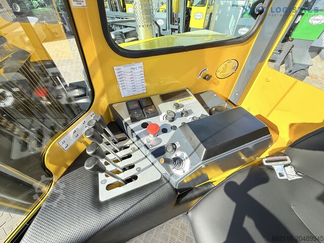 Dört yönlü forklift Combilift C5000XL GAS TRIPLEX 6000 EXTENDABLE FORK