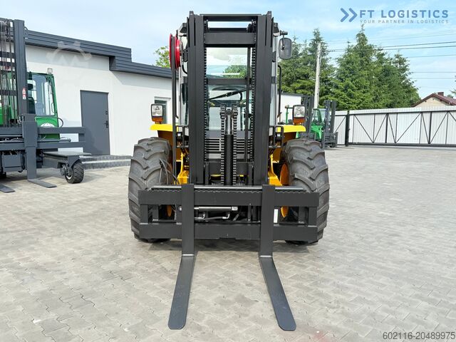 Empilhadeira para terrenos acidentados JCB 940 / TRIPLEX 4500 / FREE-LIFT NEW TIRES