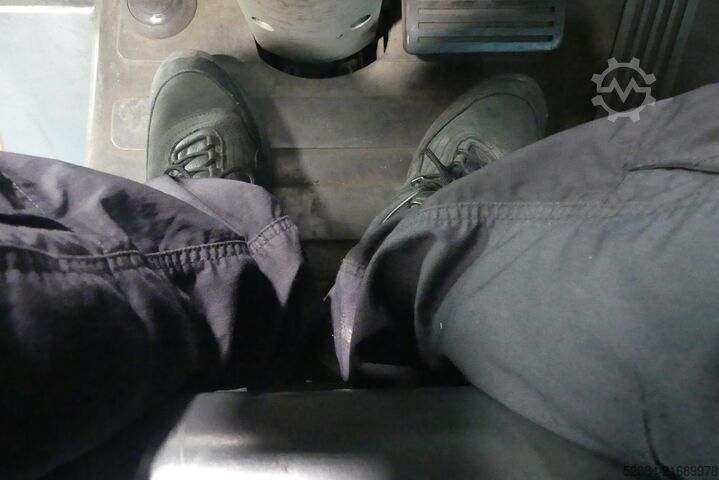 Yale - LPG forklift truck Yale GDP30VX E2195