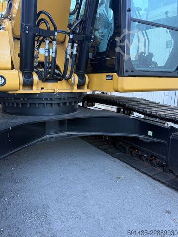 Escavatore cingolato CATERPILLAR 320 GC