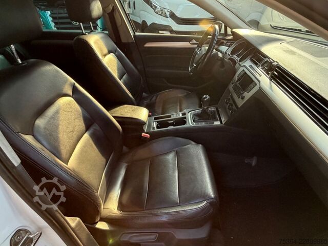 Minibus VW Passat Variant 1.6 TDI 88 KW Motorschaden.....