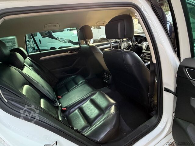Minibus VW Passat Variant 1.6 TDI 88 KW Motorschaden.....