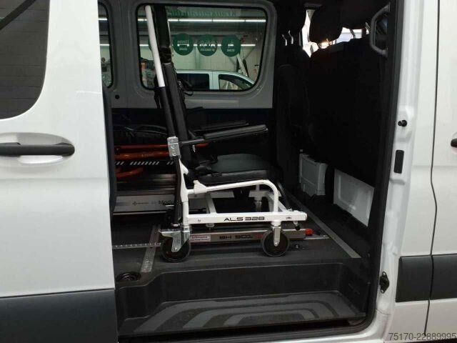 Ambulance Mercedes-Benz Sprinter 215 CDI 9G Krankentransport