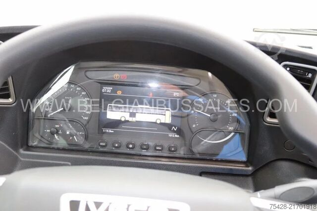 Intercitybus Iveco Crossway 13m Pop Light / Double middle door / N...
