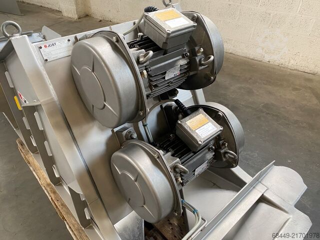 Tamis lineair vibrant, FUF 600/-150x2500 Jost Trilgoot, Type FUF 600/ - 150 x 2500