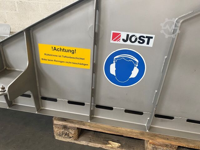 Tamis lineair vibrant, FUF 600/-150x2500 Jost Trilgoot, Type FUF 600/ - 150 x 2500