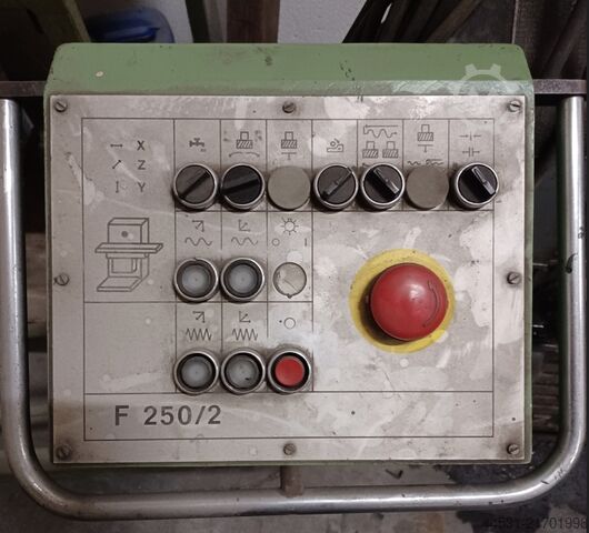 Fresadora horizontal universal Auerbach FW 250 x 1000 / 2