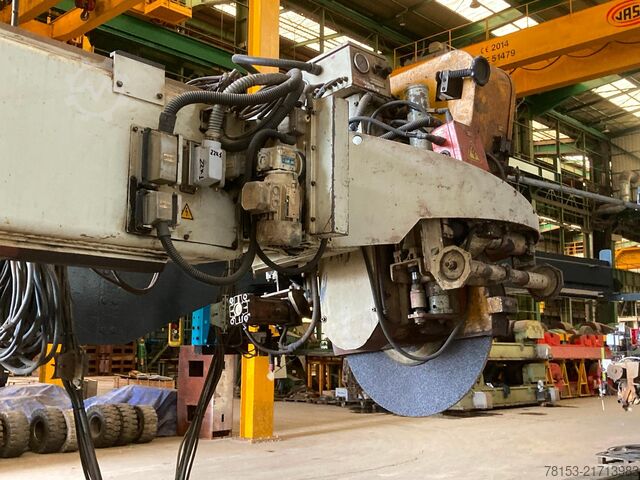 Macchina per la smerigliatura e la lucidatura di fondi bombati Farros BSA 5185/600