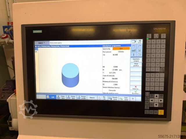 Centru de prelucrare universal cu 5 axe Spinner U5-1520