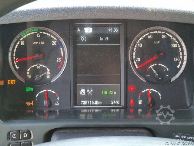 Ciężarówka z dźwigiem Scania P400 8x4*4 - Palfinger PK18002-EH Crane - Exten...