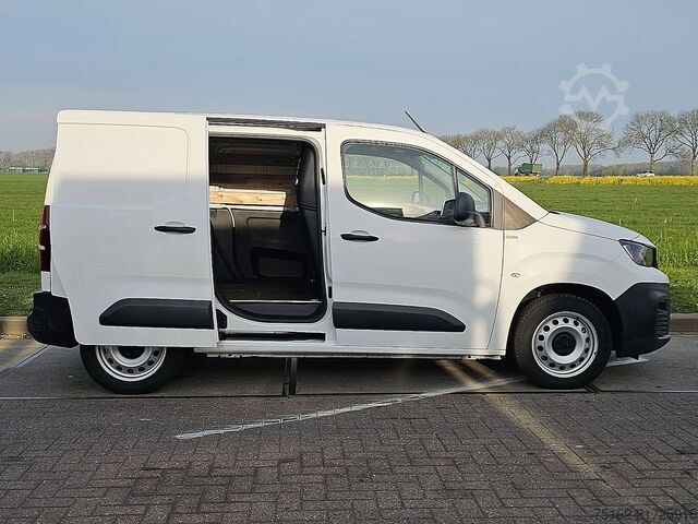 Walizka PEUGEOT PARTNER 1.6 L1 Navi NAP Euro6 AC