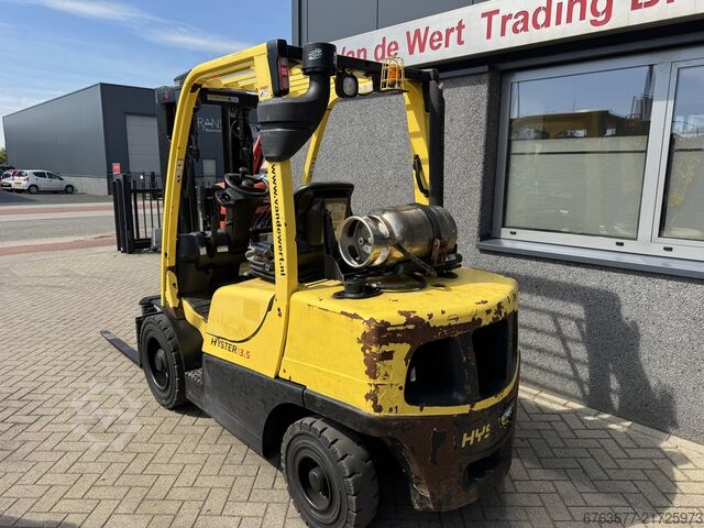 Hyster H3.5FT COMPACT Triplo 500 Freelift / Sideshift / 4e functie 2017 LPG HYSTER H3.5FT COMPACT Triplo 500 Freelift / Sideshift / 4e functie 2017 LPG