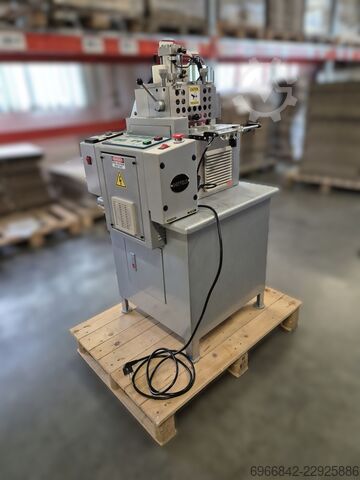 Szövetszabászgép Sheffield Cutting Equipment HC-810CE-220V + PF-33-220V