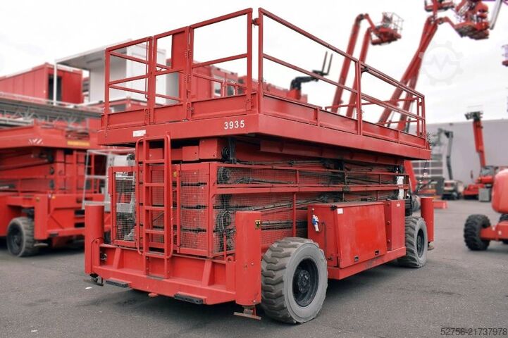 Sakselevator Holland Lift G-320DL30 4WDS/N