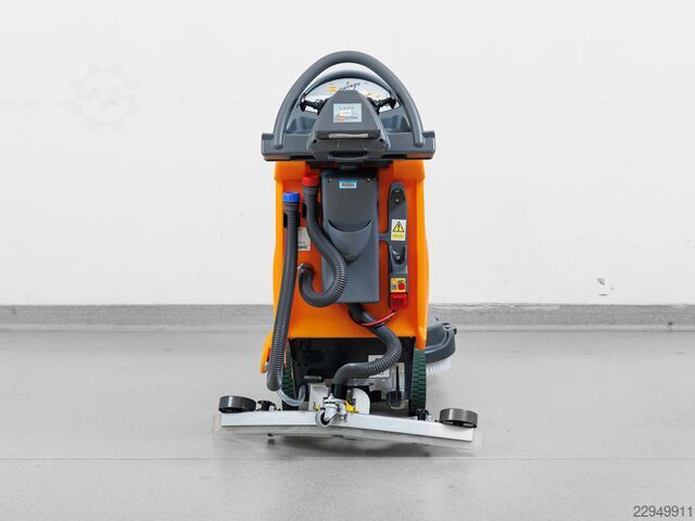 Taski Swingo 955 B ÚJ AKKUMULÁTOROKKAL Taski Swingo 955 B - 2021y - 2475m²/h
