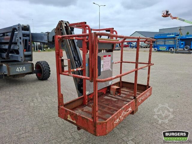 Artikulisan teleskopski bum lift Skyjack SJ51 AJ