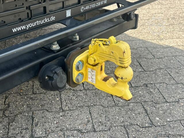Vrachtwagenhoogwerker Renault Master  Bühne KLUBB 11m   2 Personen Korb 200kg