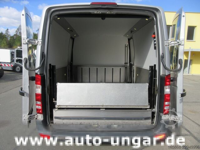 Karawan Mercedes-Benz 313 CDI Leichenwagen Bestattungswagen