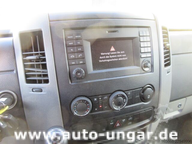Karawan Mercedes-Benz 313 CDI Leichenwagen Bestattungswagen
