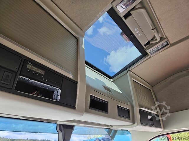 Camion scarrabile Volvo FH 460 6x2 Unfall