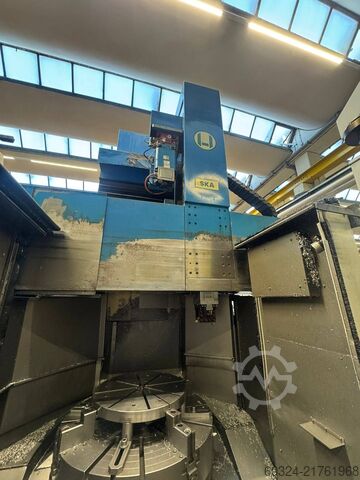 CNC karuselový soustruh TOS HULIN SKA 12 CNC