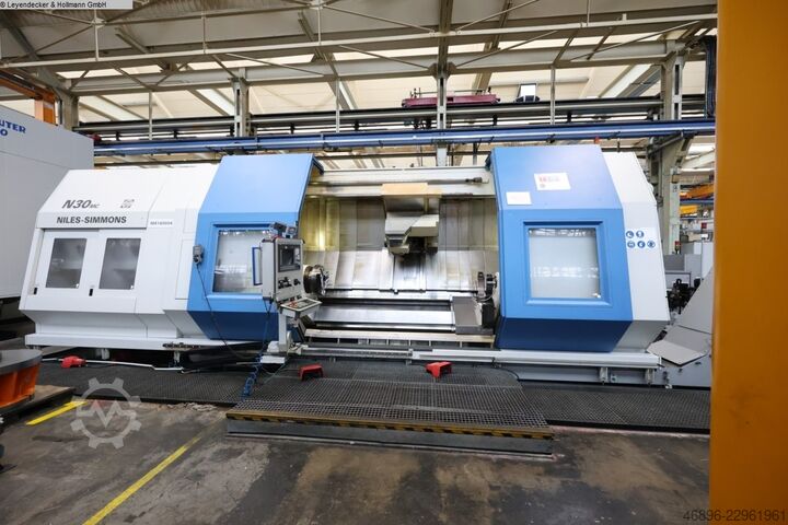 CNC esztergáló és maró központ Niles Simmons N30 - 3MC-2500