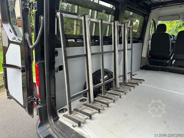 Dobozos furgon VW CRAFTER GLASGESTEL TEMP SHZ KAMERA KLIMA AHK