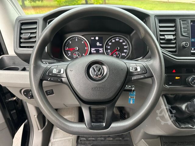 Dobozos furgon VW CRAFTER GLASGESTEL TEMP SHZ KAMERA KLIMA AHK