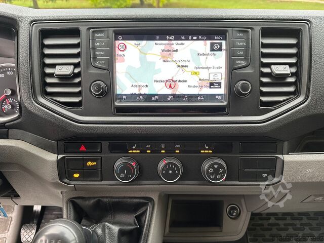Dobozos furgon VW CRAFTER GLASGESTEL TEMP SHZ KAMERA KLIMA AHK