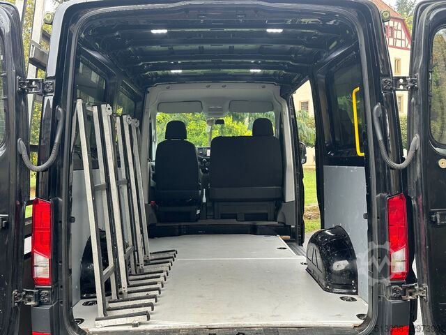 Dobozos furgon VW CRAFTER GLASGESTEL TEMP SHZ KAMERA KLIMA AHK