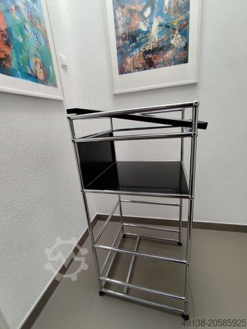 Přednáškový pult USM HALLER USM Haller Pult Stehtisch Regal