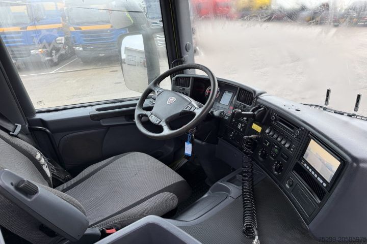 Camión volquete Scania P280 4x2 Trösch / Swiss-Vehicle