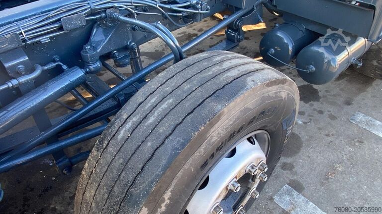 Chassis med førerhus DAF CF 85.380 (EURO 3 / MANUAL GEARBOX / BOITE MANU...