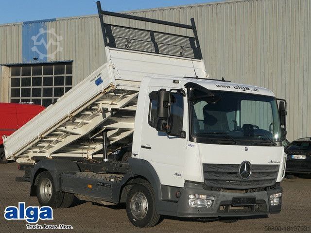Driezijdige kipper bestelwagen MERCEDES-BENZ 818 K Atego 4x2, Meiller, AHK, 3. Sitz, 168tkm.