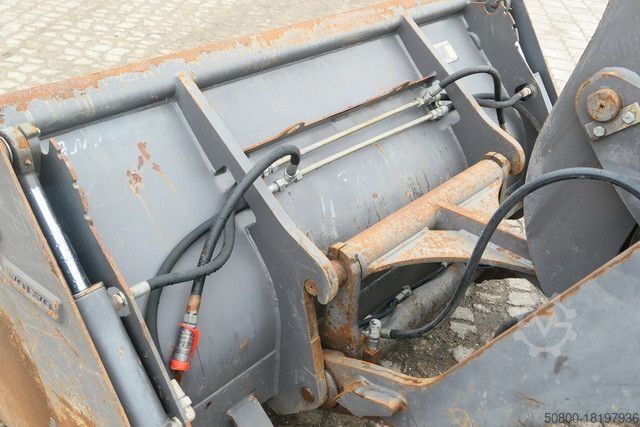 Wiellader VOLVO L30G, 4+1 Schaufel, Palettengabel, Hydr. S.W.S.
