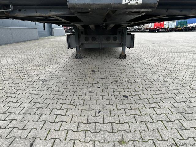 Krone, vnitřní výška 280 cm / zvedací náprava / schránka na palety / nápravy BPW s bubnovými brzdami Krone 280cm inside height / liftaxle / palletbox / BP...