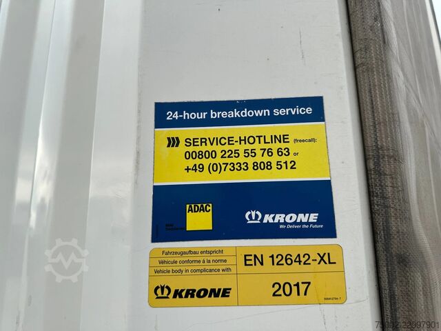 Krone, vnitřní výška 280 cm / zvedací náprava / schránka na palety / nápravy BPW s bubnovými brzdami Krone 280cm inside height / liftaxle / palletbox / BP...