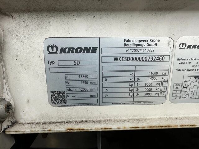 Krone, vnitřní výška 280 cm / zvedací náprava / schránka na palety / nápravy BPW s bubnovými brzdami Krone 280cm inside height / liftaxle / palletbox / BP...