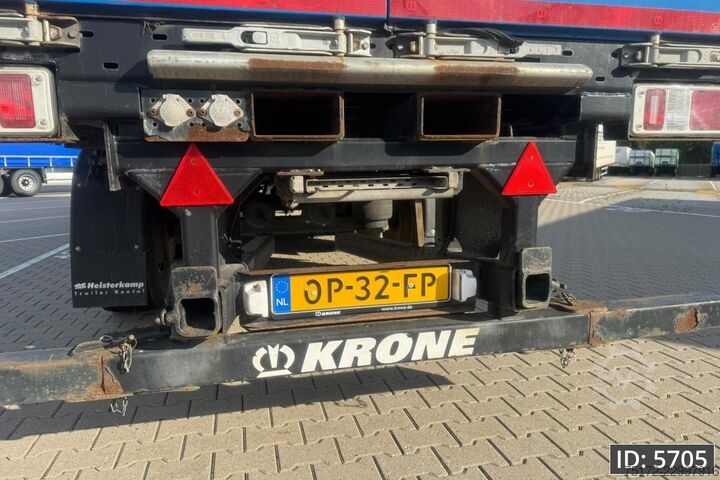 Krone SD / Gestuurde as / Liftas / Aangebouwde meeneemheftruck / Trommelremmen Krone SD / Steering axle / Lift axle / Mounted forkli...