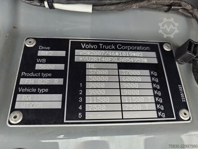 Volvo FH 500 8x2 / Guindaste HMF 70 tm + Reboque Jumbo Volvo FH 500 8x2 / HMF 70 tm CRANE + JUMBO TRAILER