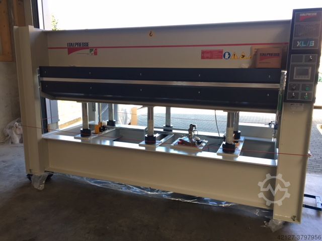 Fineerpers Italpresse / Italpress XL/6 -- 30-13 - 90 Ton PEA - verfügbar -