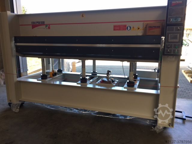 Fineerpers Italpresse / Italpress XL/6 -- 30-13 - 90 Ton PEA - verfügbar -